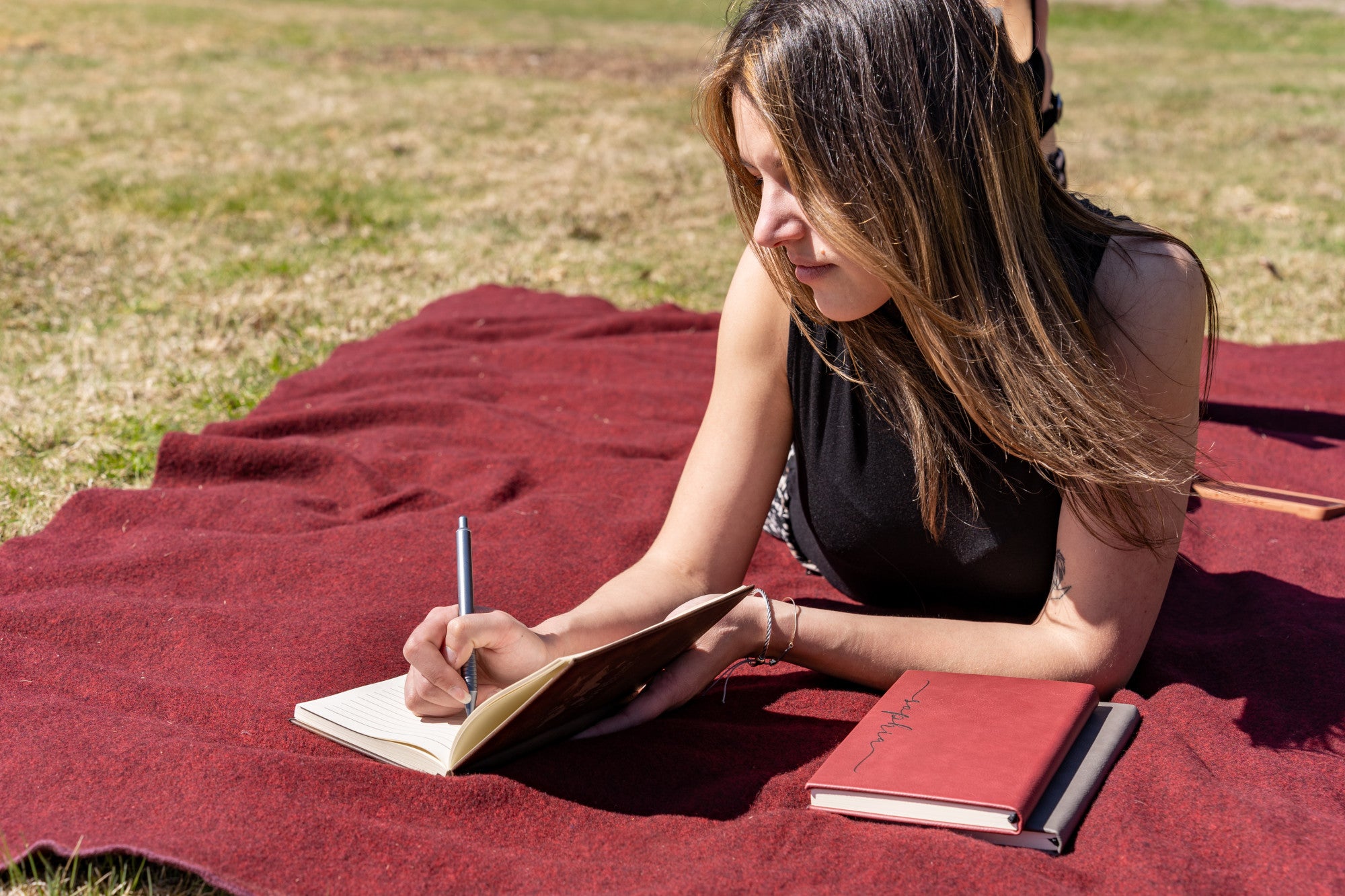 Busy hands, peaceful heart Journal 