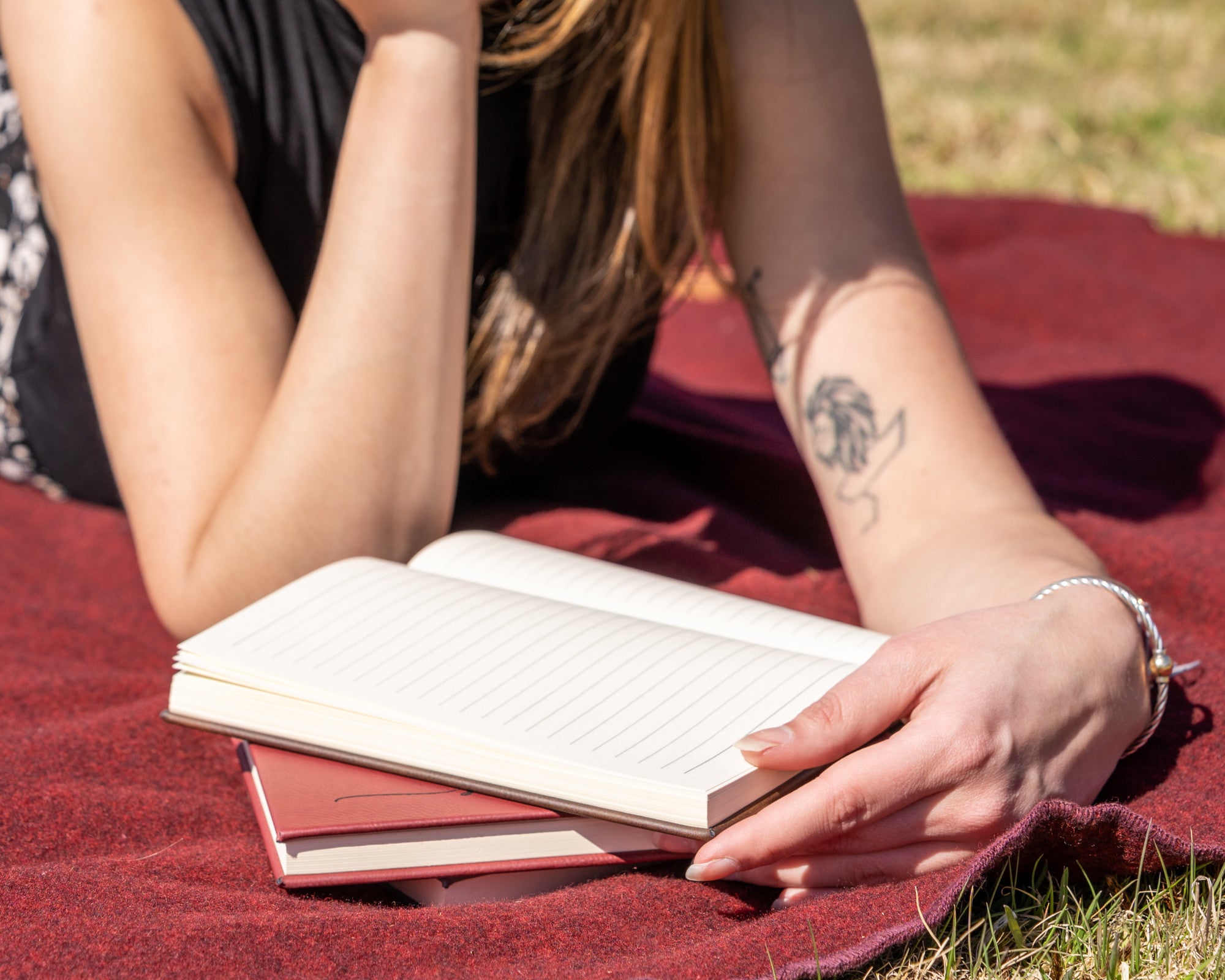 Busy hands, peaceful heart Journal 