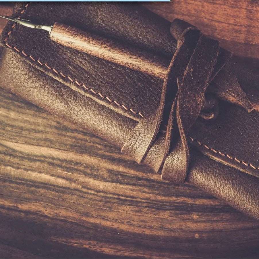 Mahogany Teakwood Candle 